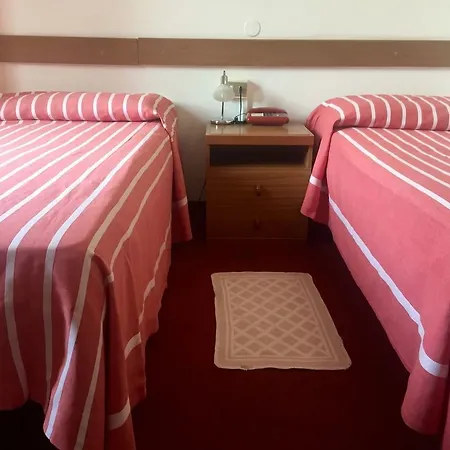Otel Moderno 3*