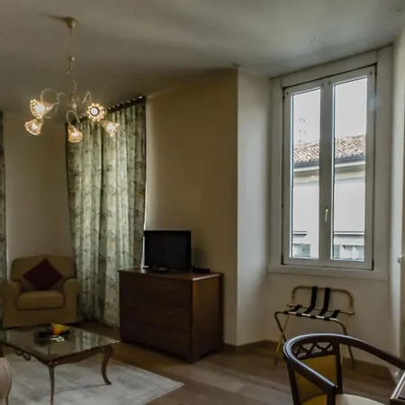 Moderno Otel Lecco