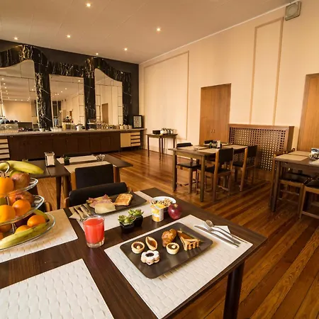 Moderno Otel Lecco