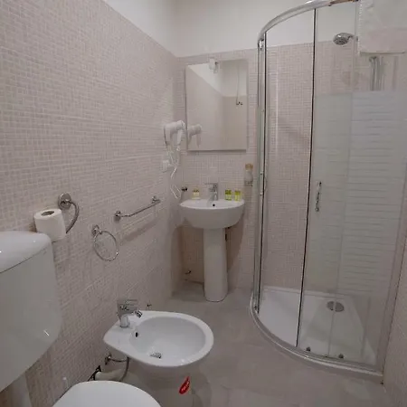 Otel Moderno Lecco