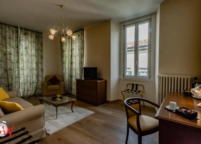 Ξενοδοχείο Moderno Lecco