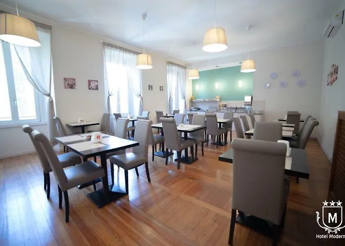 Hotel Moderno